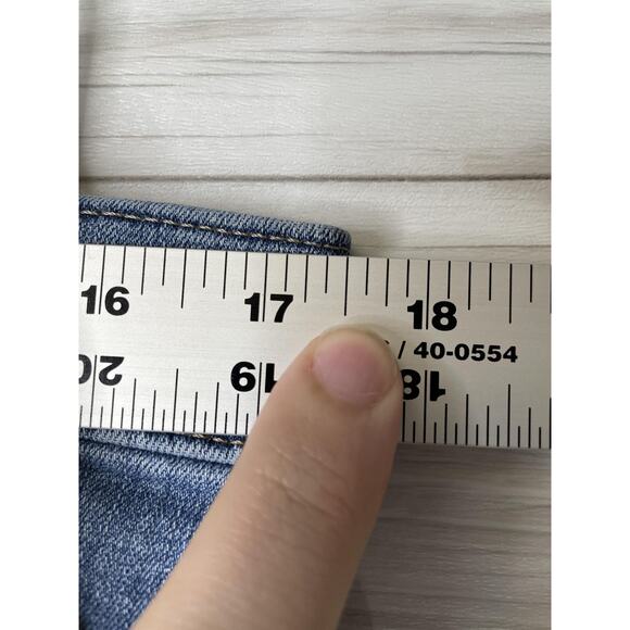 Levis 314 Shaping Straight Jeans Womens 14 Blue Stretch Denim Mid Rise - Picture 4 of 11